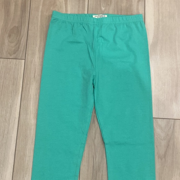 EUC Girls Adorable Essentials Ruffle Leggings Size 12 Solid Green Teen Tween - Picture 4 of 8